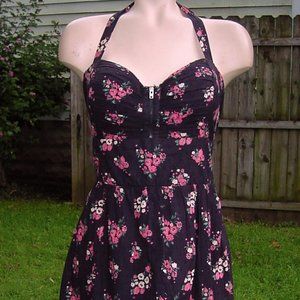 GUESS Black Floral Halter Dress Zip Bust Stretch Back Pockets 12